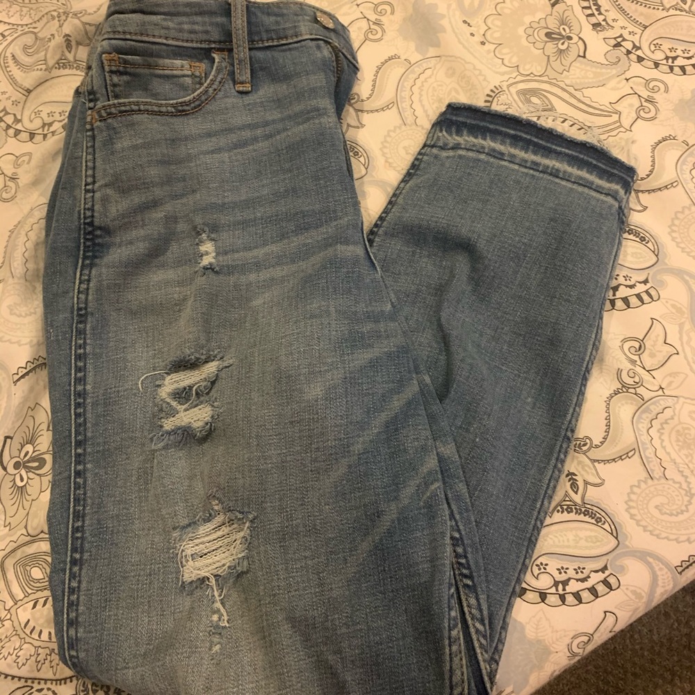 Hollister High Rise Jeans